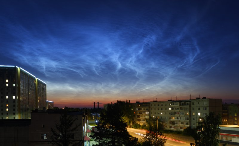 DSCF7405_noctilucent_clouds_1.jpg